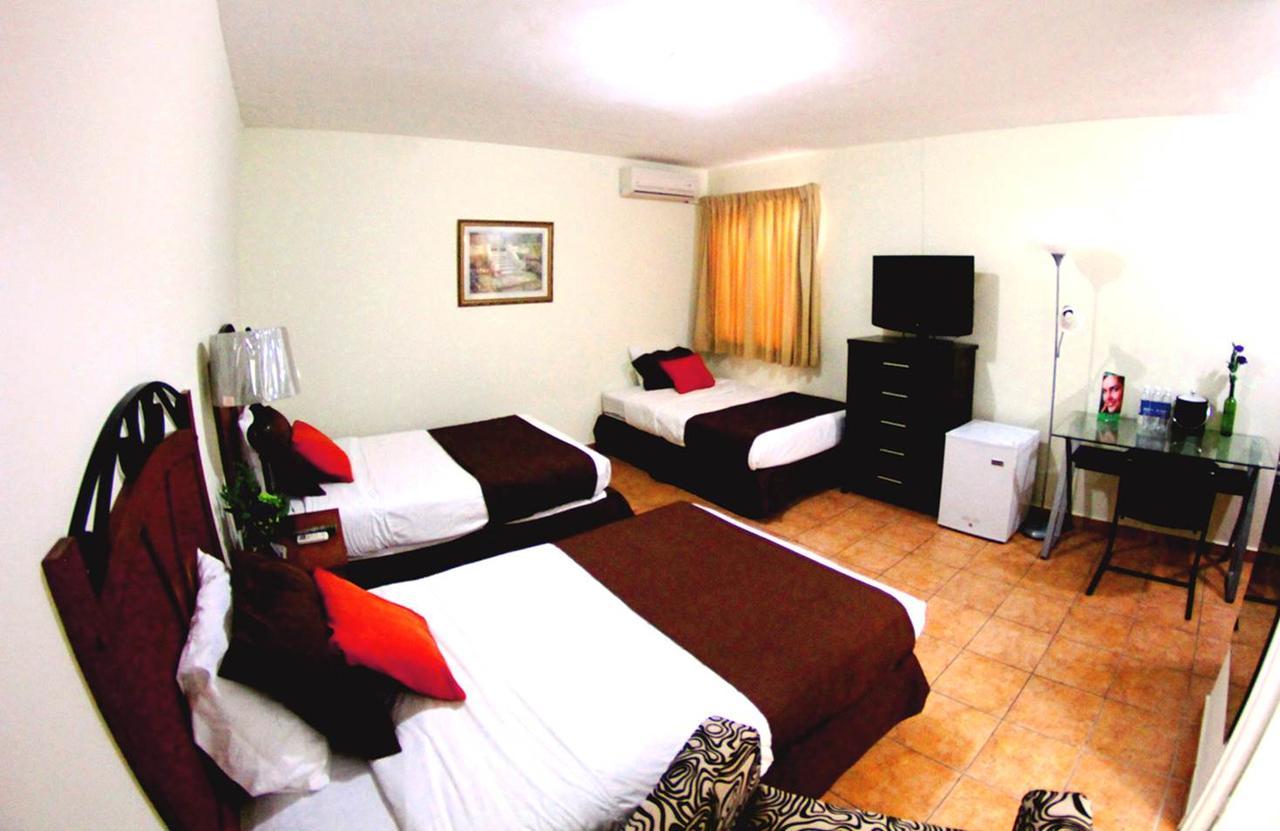 Hotel Marela San Salvador Buitenkant foto